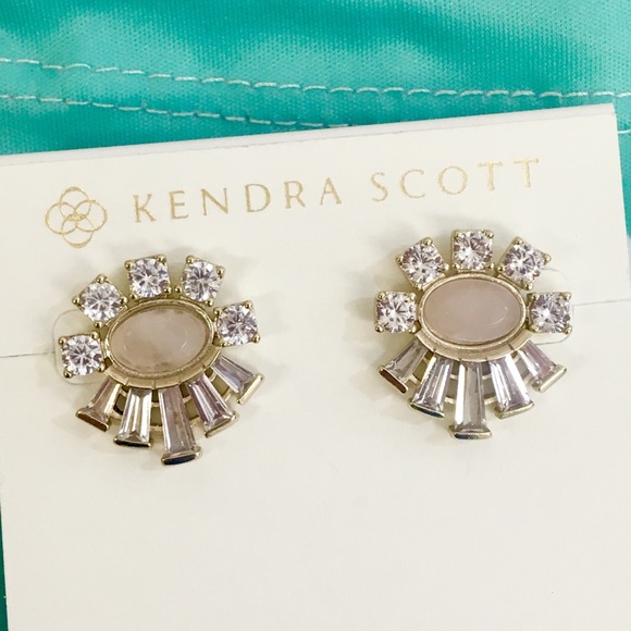 Kendra Scott Jewelry - NWOT Kendra Scott Atticus studs